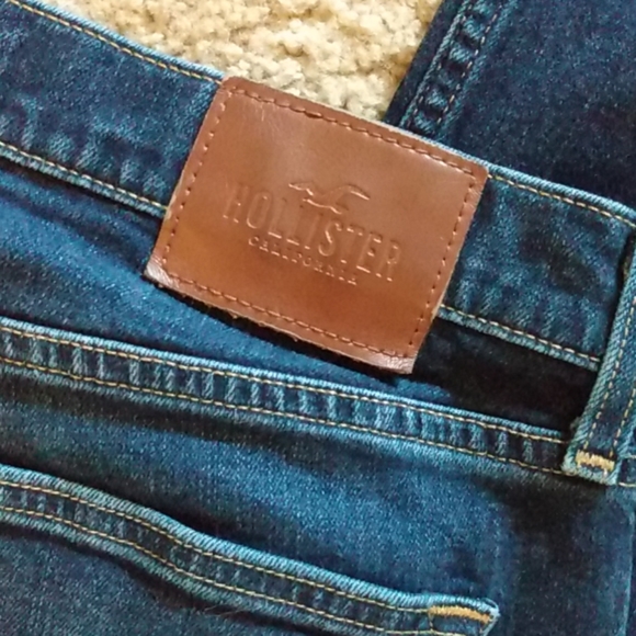Hollister Epic Flex Jeans - Picture 6 of 6